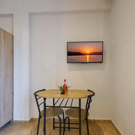 Ariadni Apartments Dassia Buitenkant foto