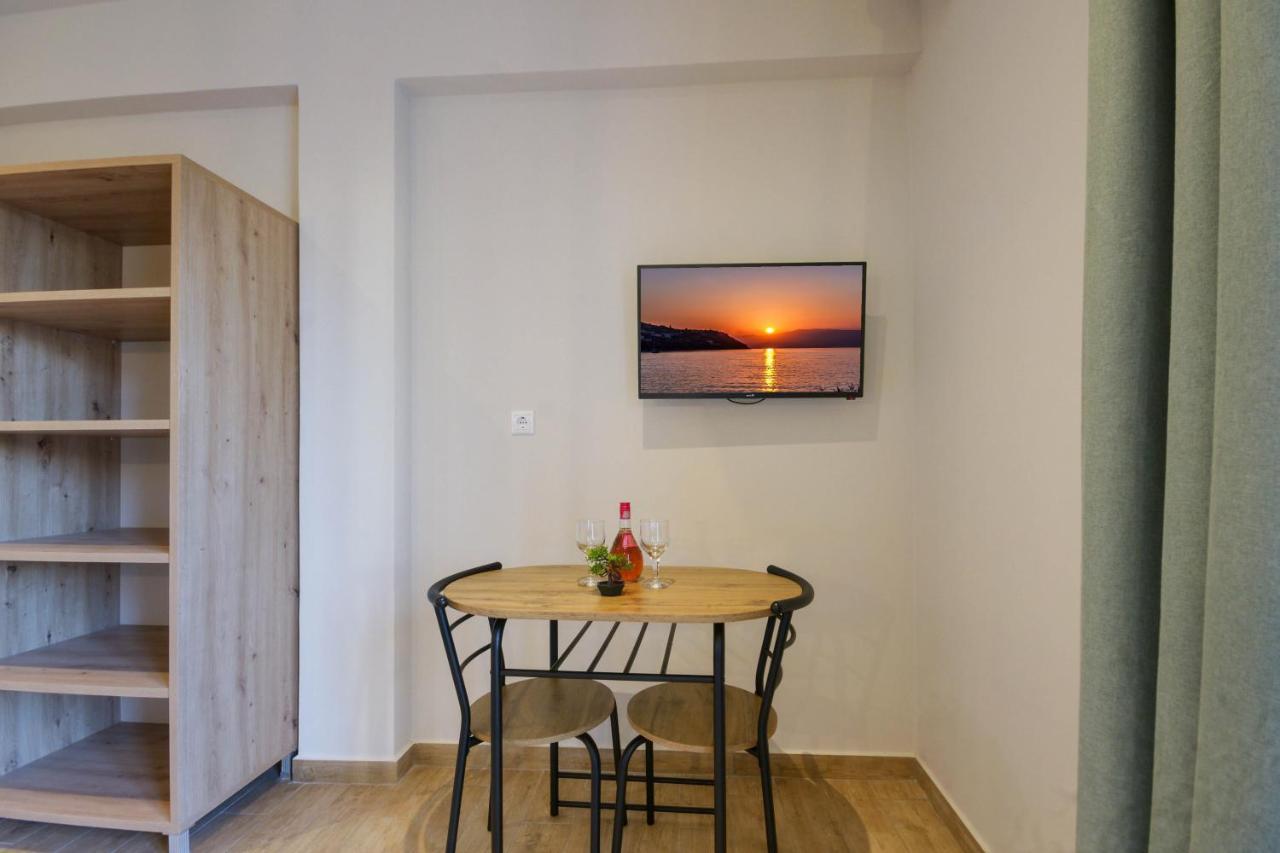 Ariadni Apartments Dassia Buitenkant foto